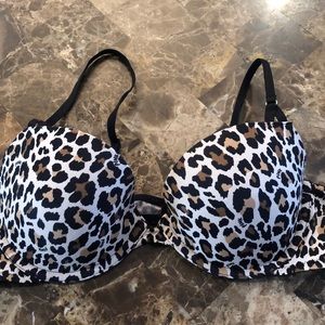 Victoria’s Secret Pink Bra